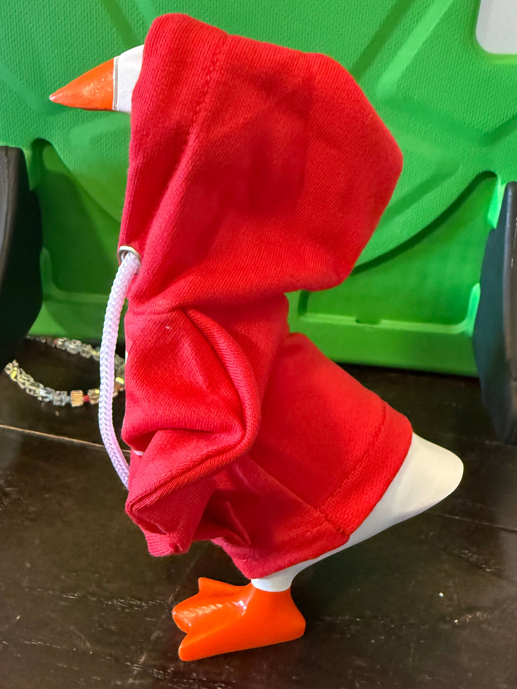 Mini 7” Goose Hoodie Outfit – Fits 7-Inch Desktop Geese