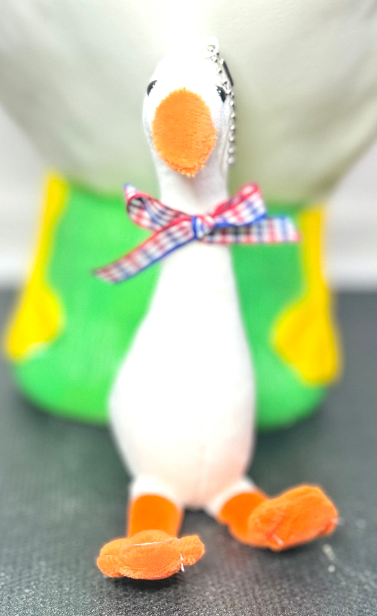 Goose Keychain Charm – Mini Plush Goose Bag Accessory 🪿✨