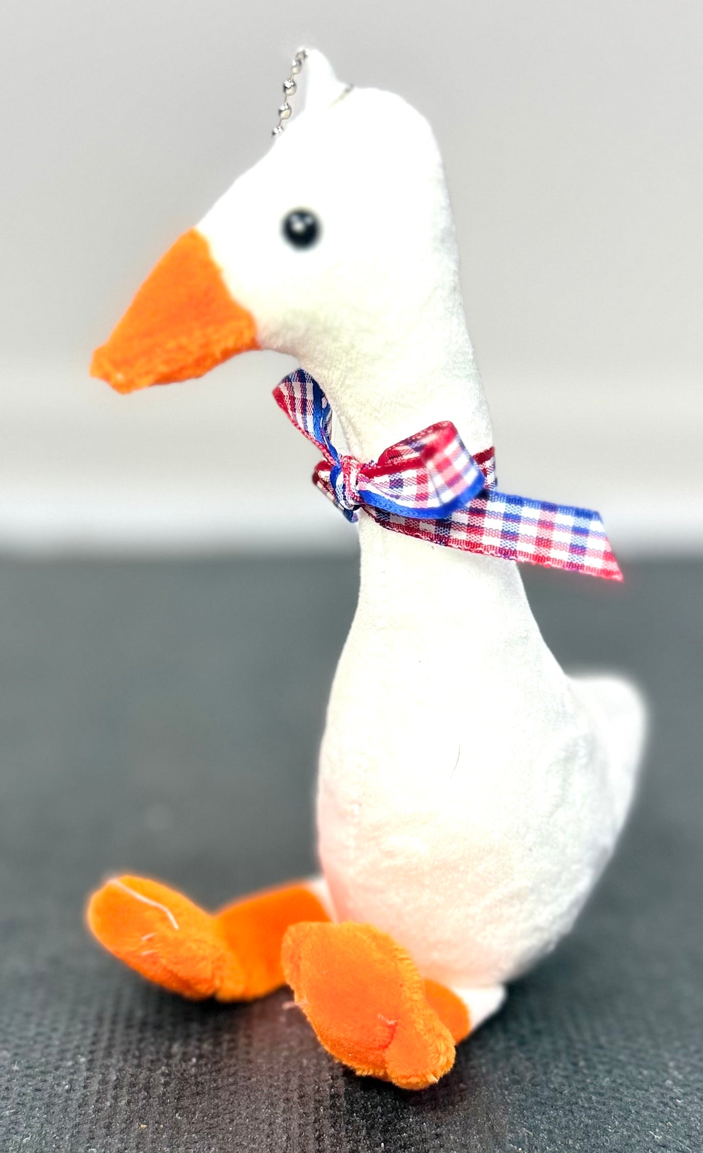 Goose Keychain Charm – Mini Plush Goose Bag Accessory 🪿✨