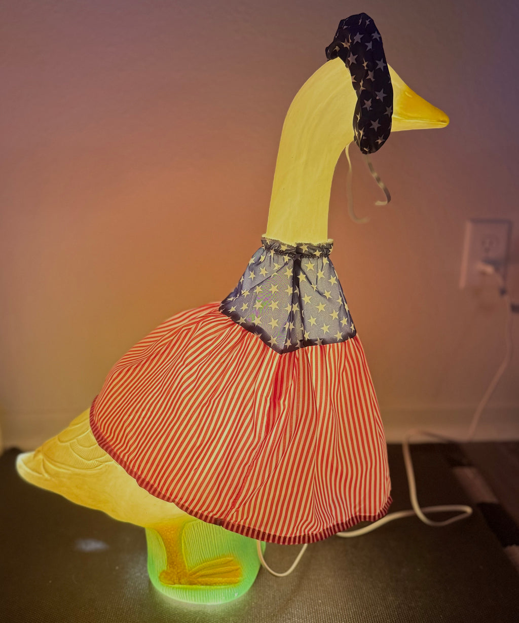 Light-Up Porch Goose Statue – 23” Glow Goose Base for Outfits & Accessories