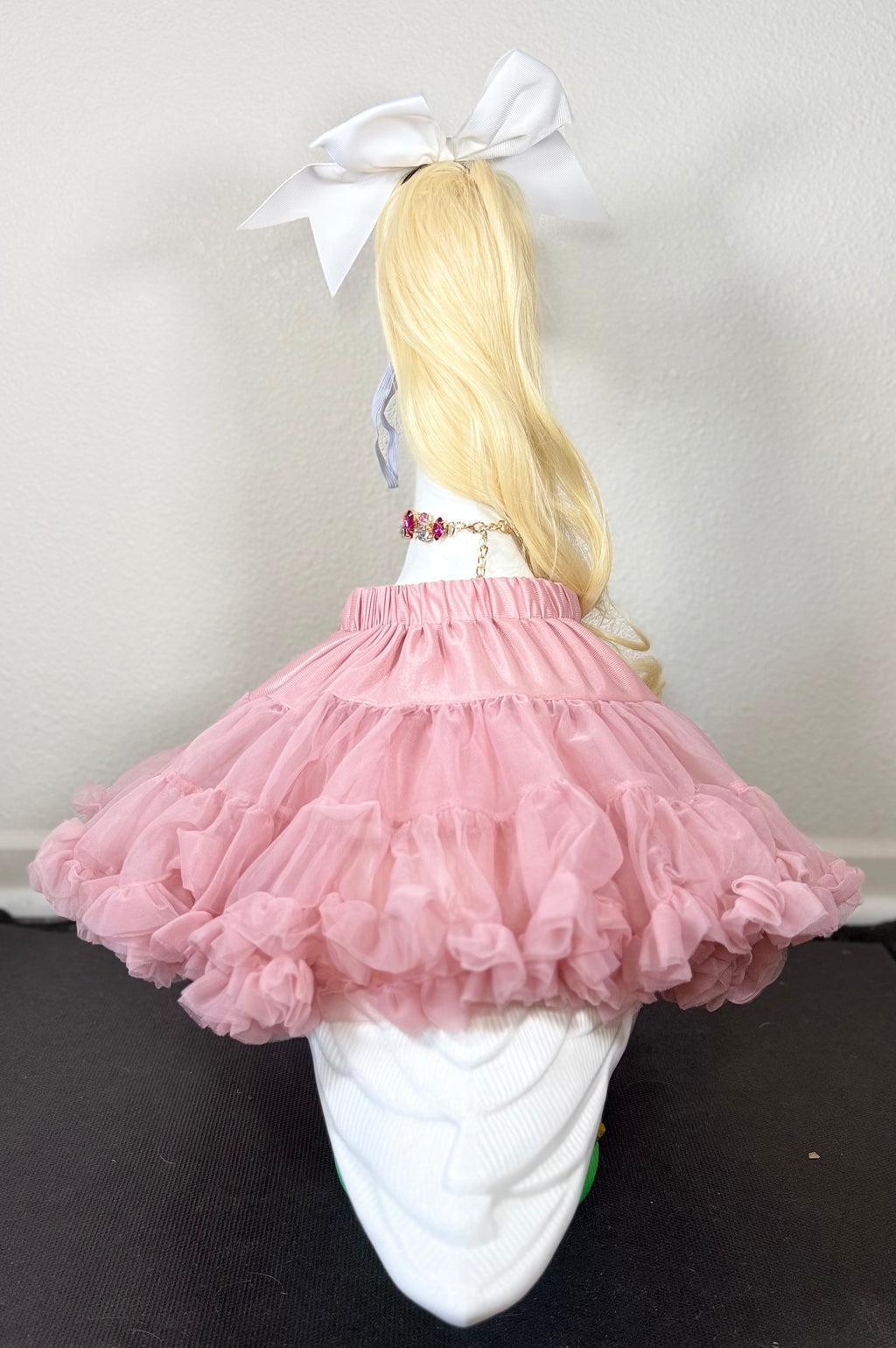 Signature Tutu Goose Outfit Set – Bow + Gem Necklace (Blush Pink, Mint Green, or Ruby Red)
