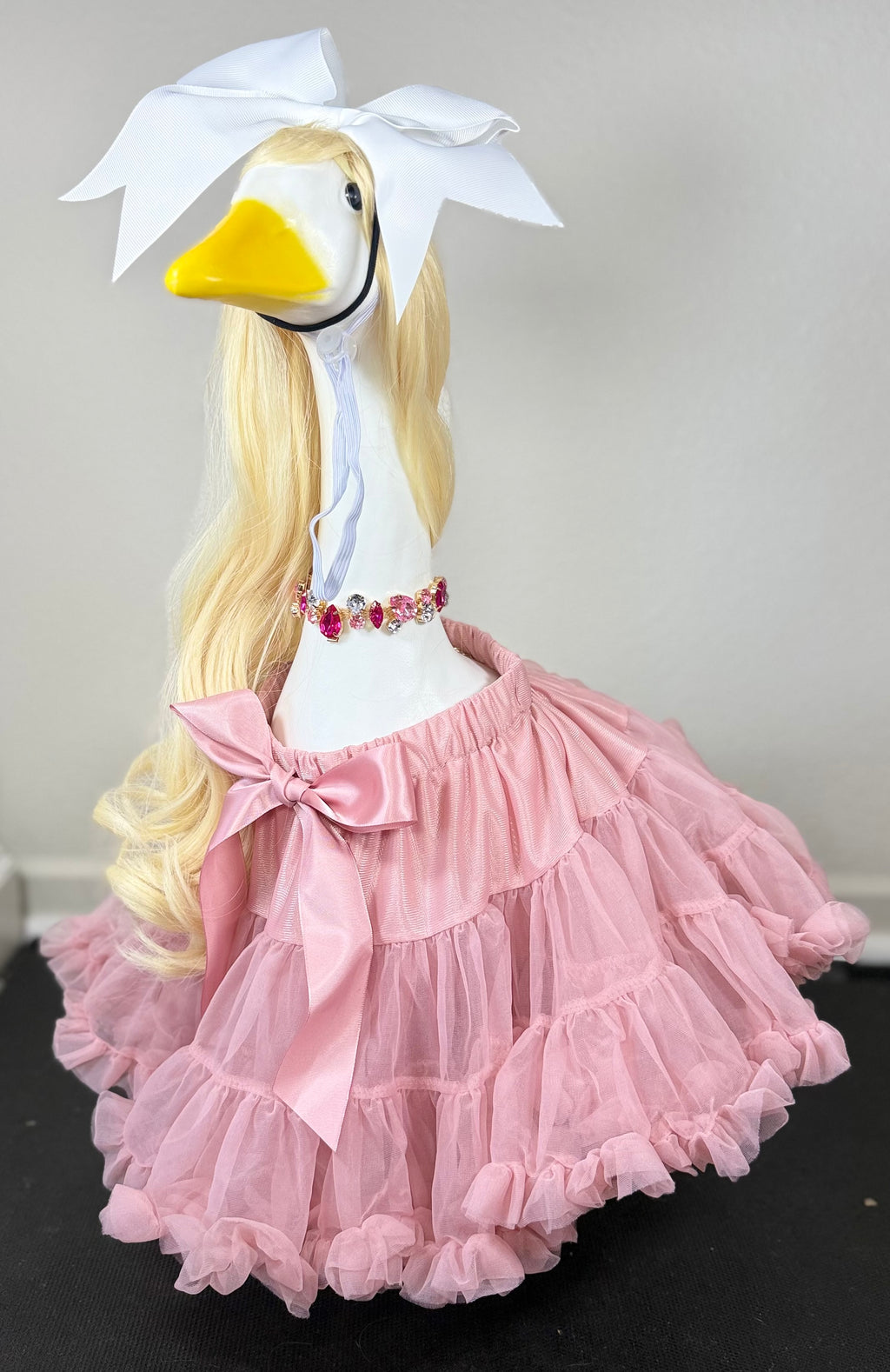 Signature Tutu Goose Outfit Set – Bow + Gem Necklace (Blush Pink, Mint Green, or Ruby Red)