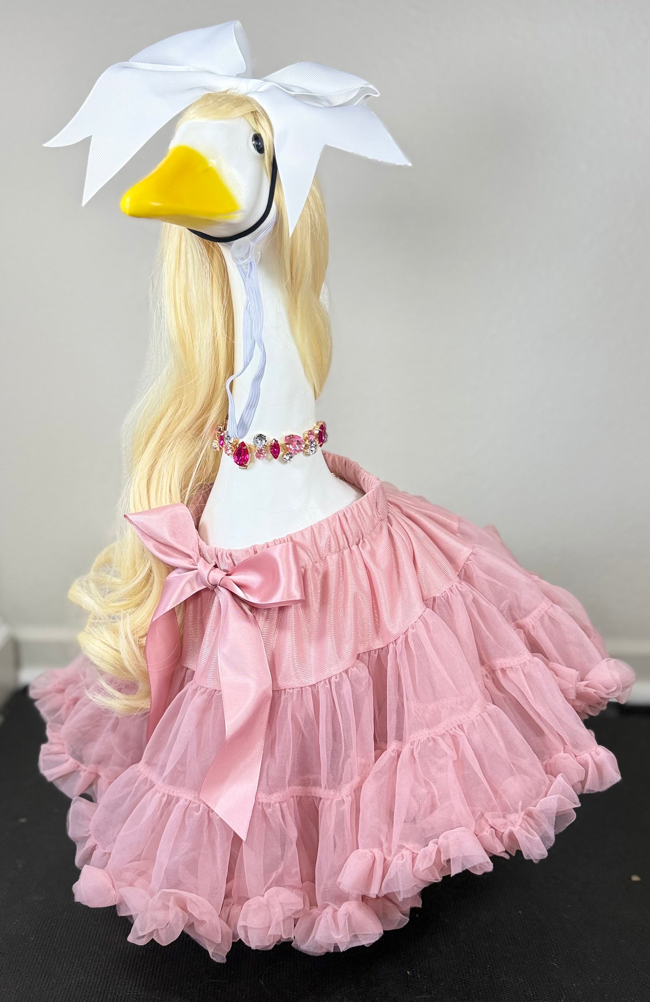 Signature Tutu Goose Outfit Set – Bow + Gem Necklace (Blush Pink, Mint Green, or Ruby Red)