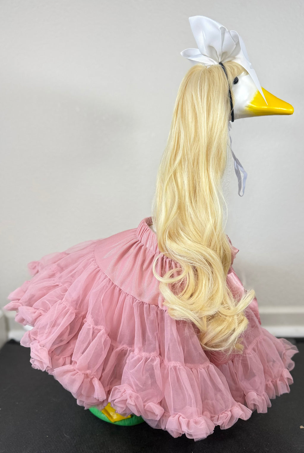 Signature Tutu Goose Outfit Set – Bow + Gem Necklace (Blush Pink, Mint Green, or Ruby Red)