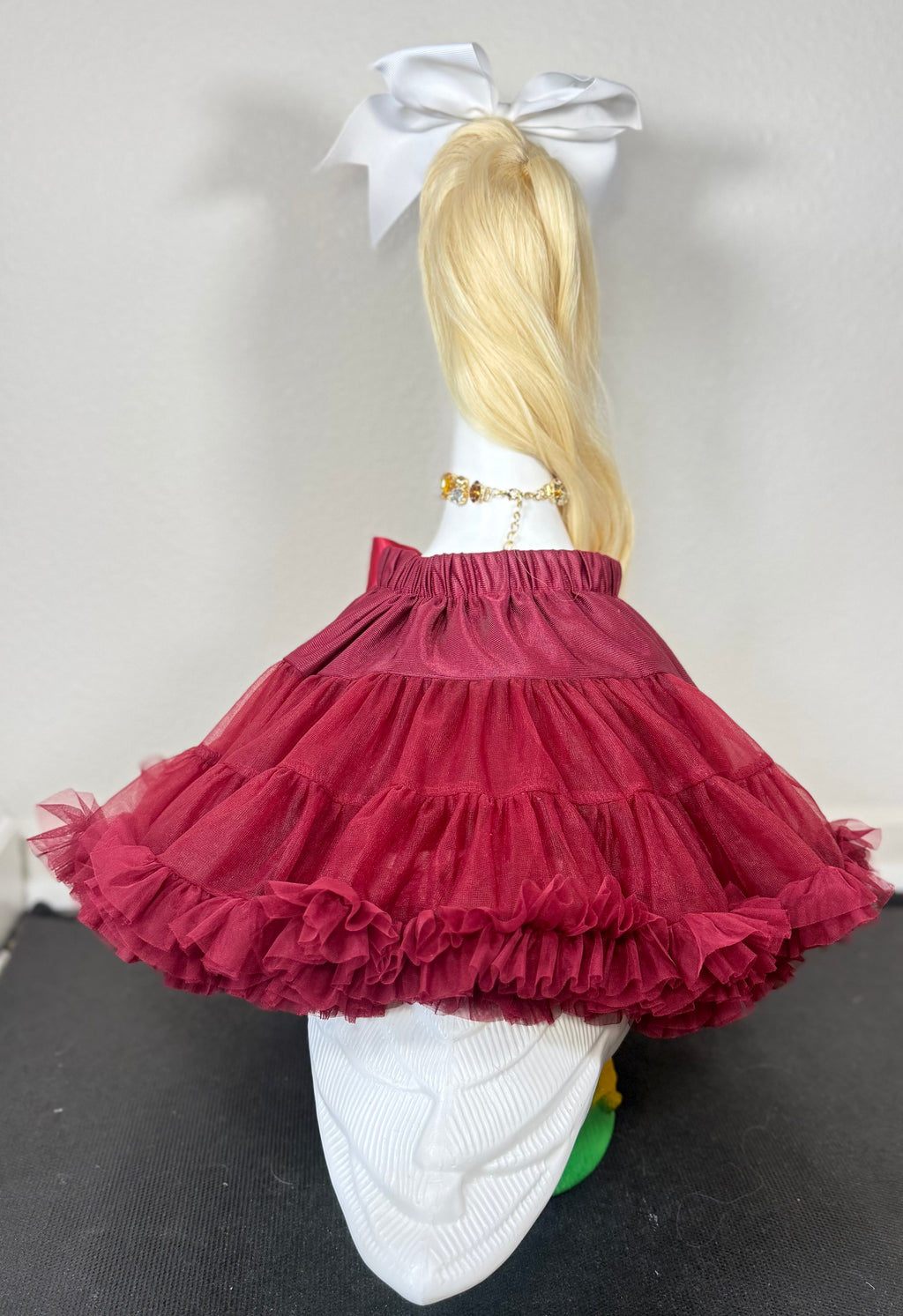 Signature Tutu Goose Outfit Set – Bow + Gem Necklace (Blush Pink, Mint Green, or Ruby Red)